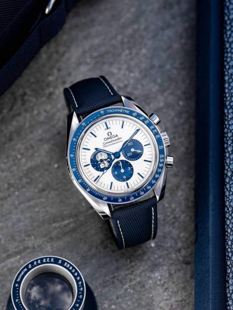 Omega Speedmaster Professional "Silver Snoopy Award" 50th Anniversary Blue Men's Watch - Image 5
