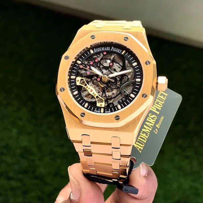Audemars Piguet Royal Oak Skeleton Openworked Yellow Gold Metal Men's Watch - Image 3