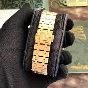 Audemars Piguet Royal Oak Skeleton Openworked Yellow Gold Metal Men's Watch - Image 5