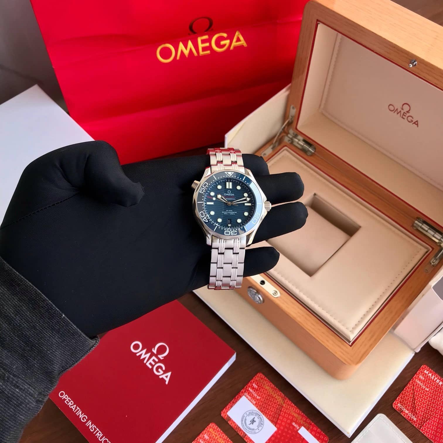 Omega Seamaster Diver 300M Co-Axial Blue Wave Dial Stainless Steel Men's Watch - Image 6