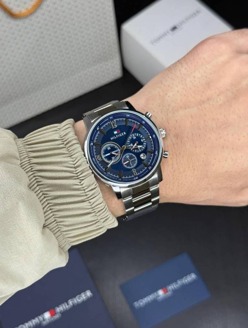 Tommy Hilfiger Multi-Function Chronograph Royal Blue Dial Stainless Steel Men's Watch - Image 3