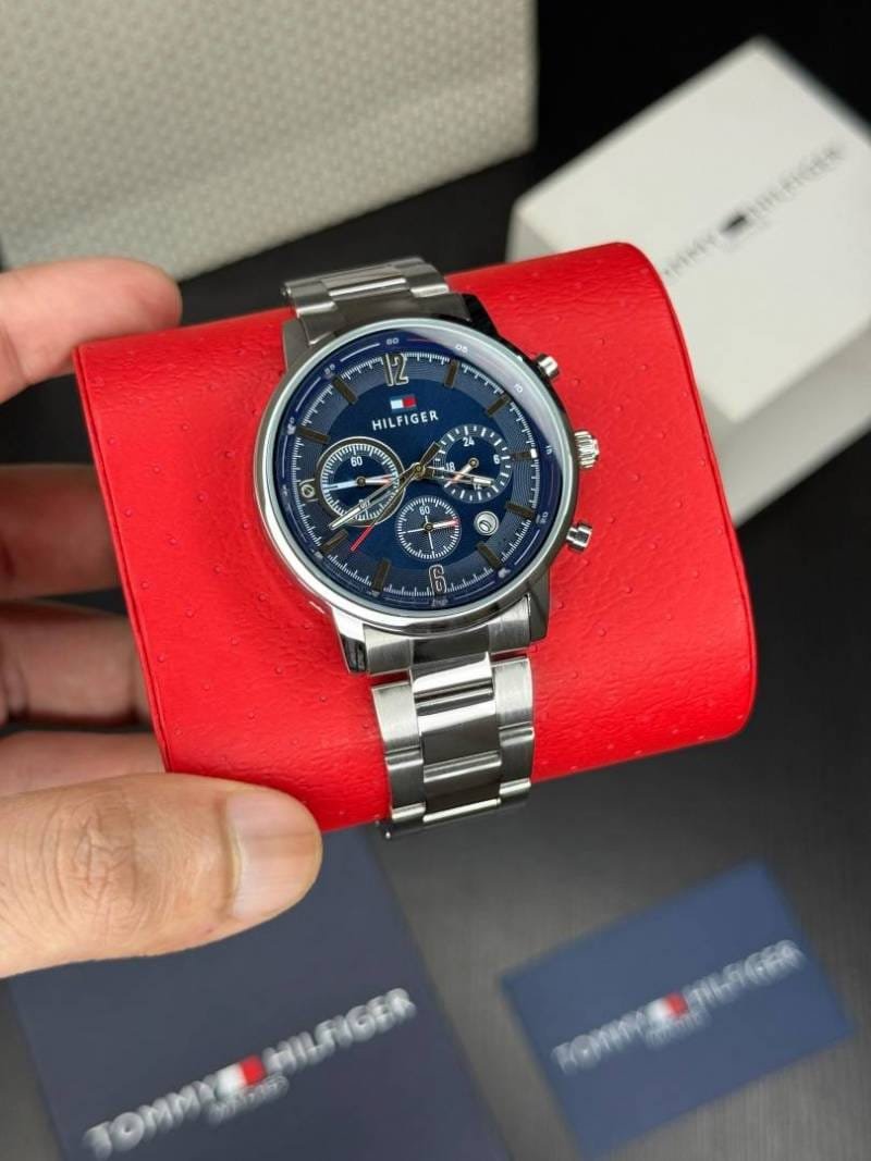 Tommy Hilfiger Multi-Function Chronograph Royal Blue Dial Stainless Steel Men's Watch - Image 4